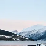 6 Person In Eidsvåg