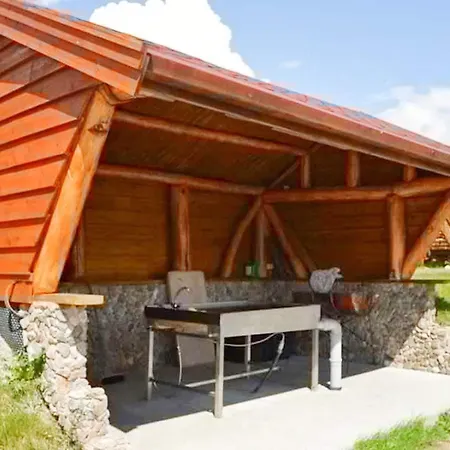 6 Person In Apartamento Eidsvåg