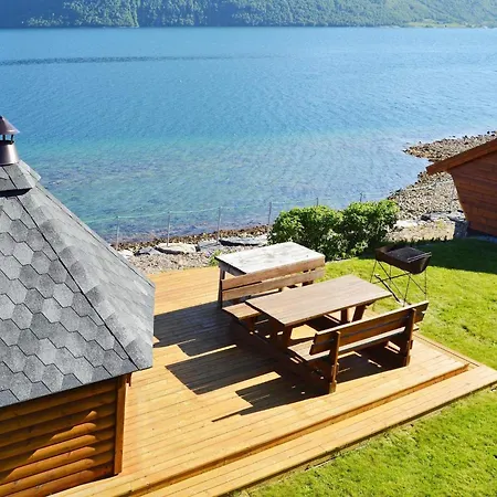 Apartamento 6 Person In *